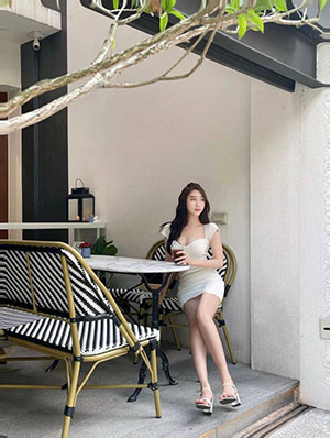 青丝影视在线看免费版